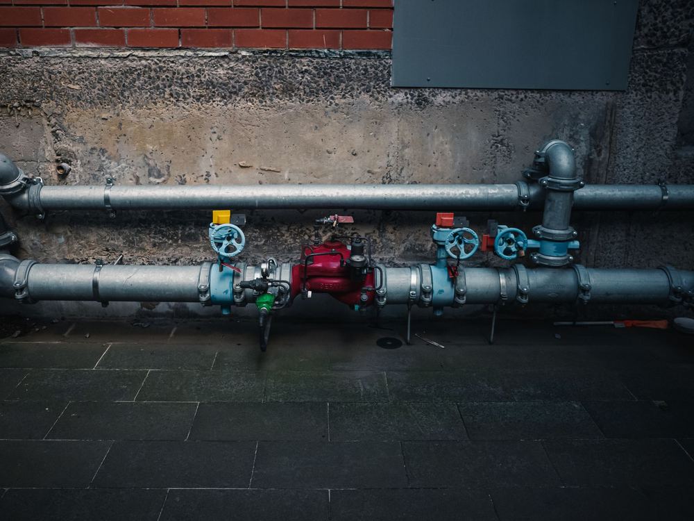 Marine valves and pipe fittings manufactured in-house
